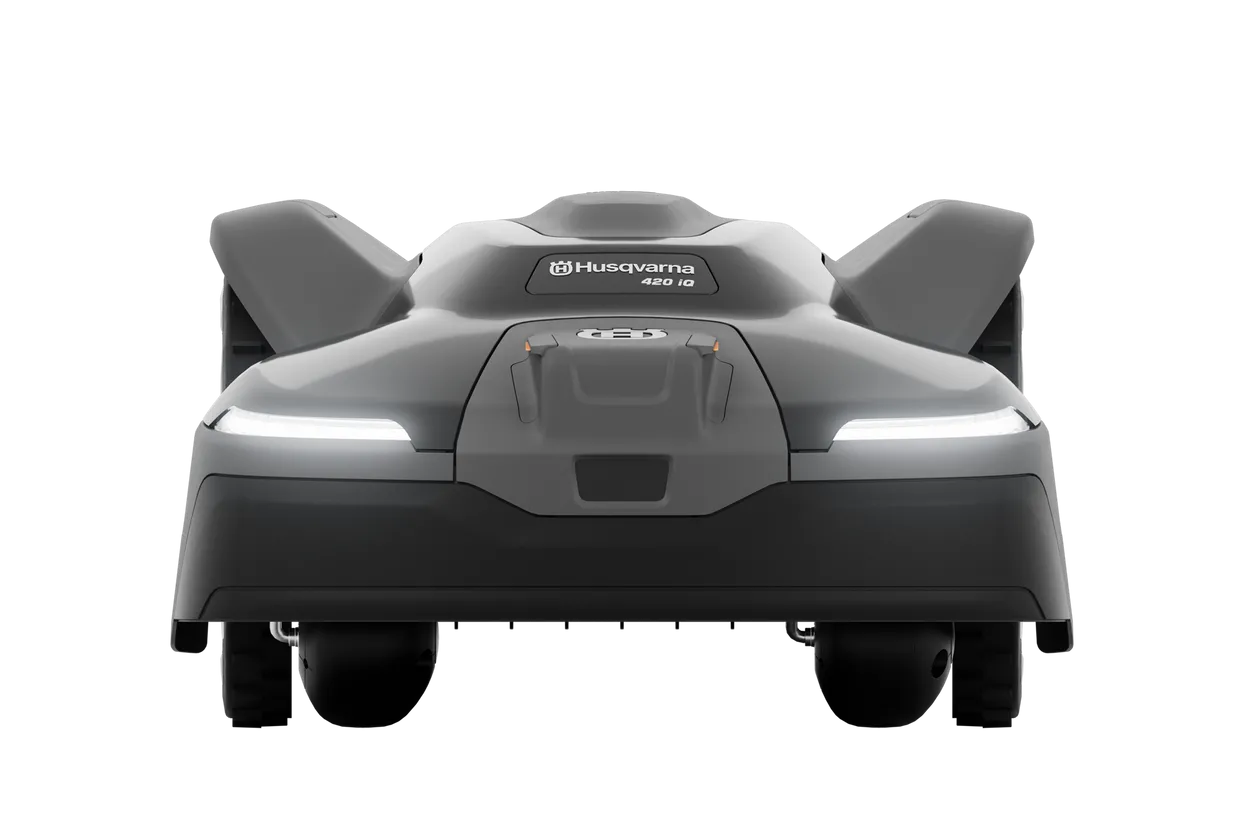 New* Husqvarna Automower 420IQ - Residential