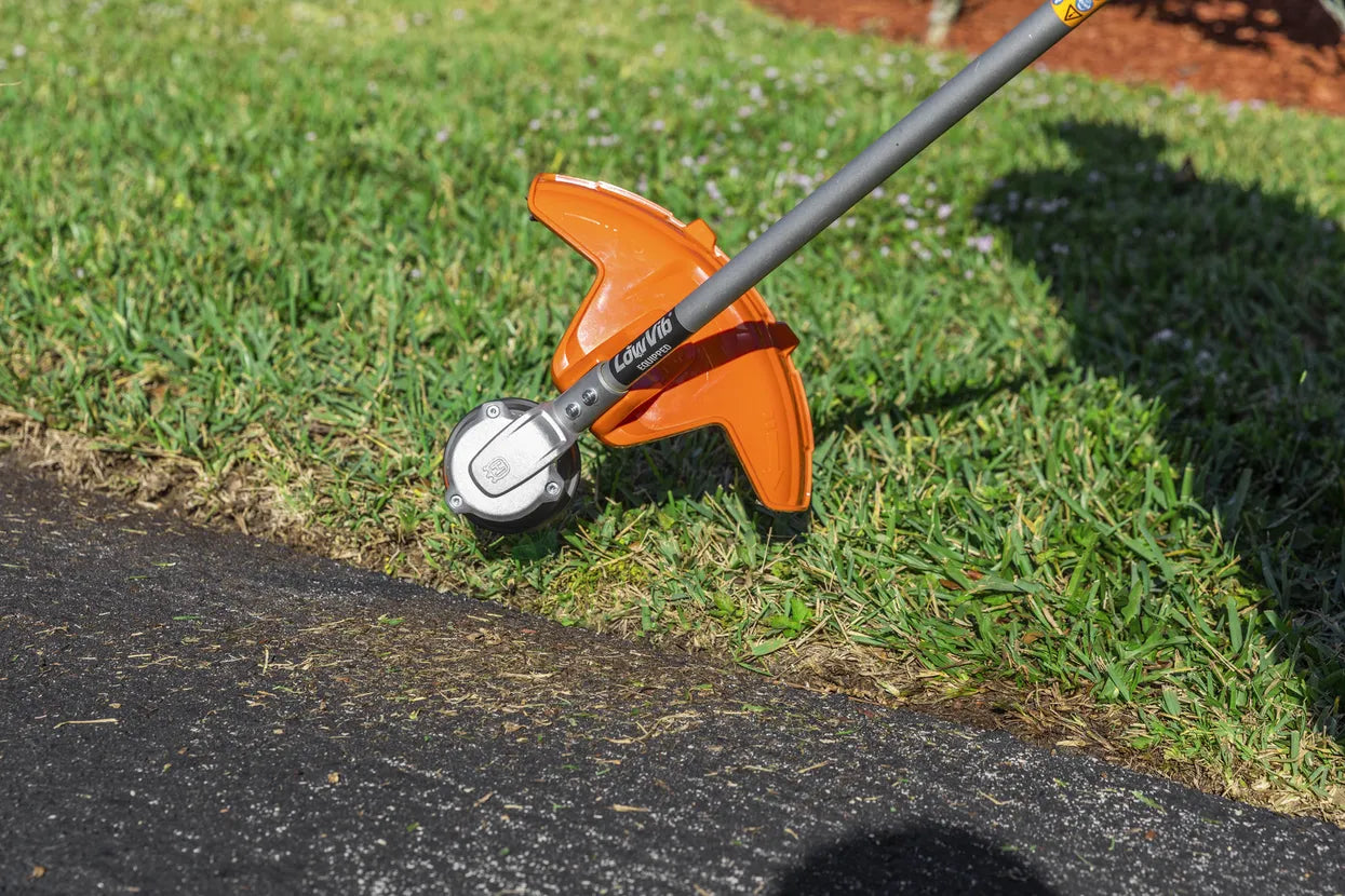 Weed Eater® 320iL (battery and charger included)