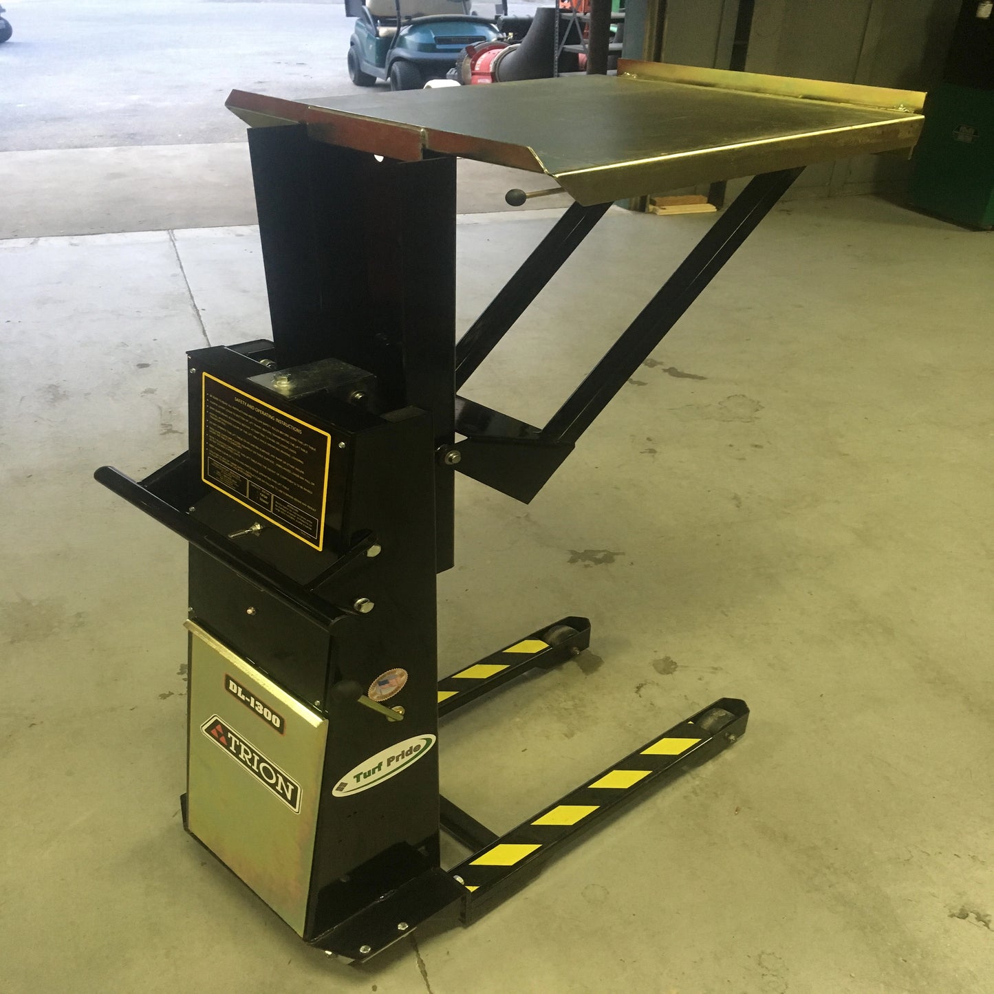 Trion Mobile Lift Table **