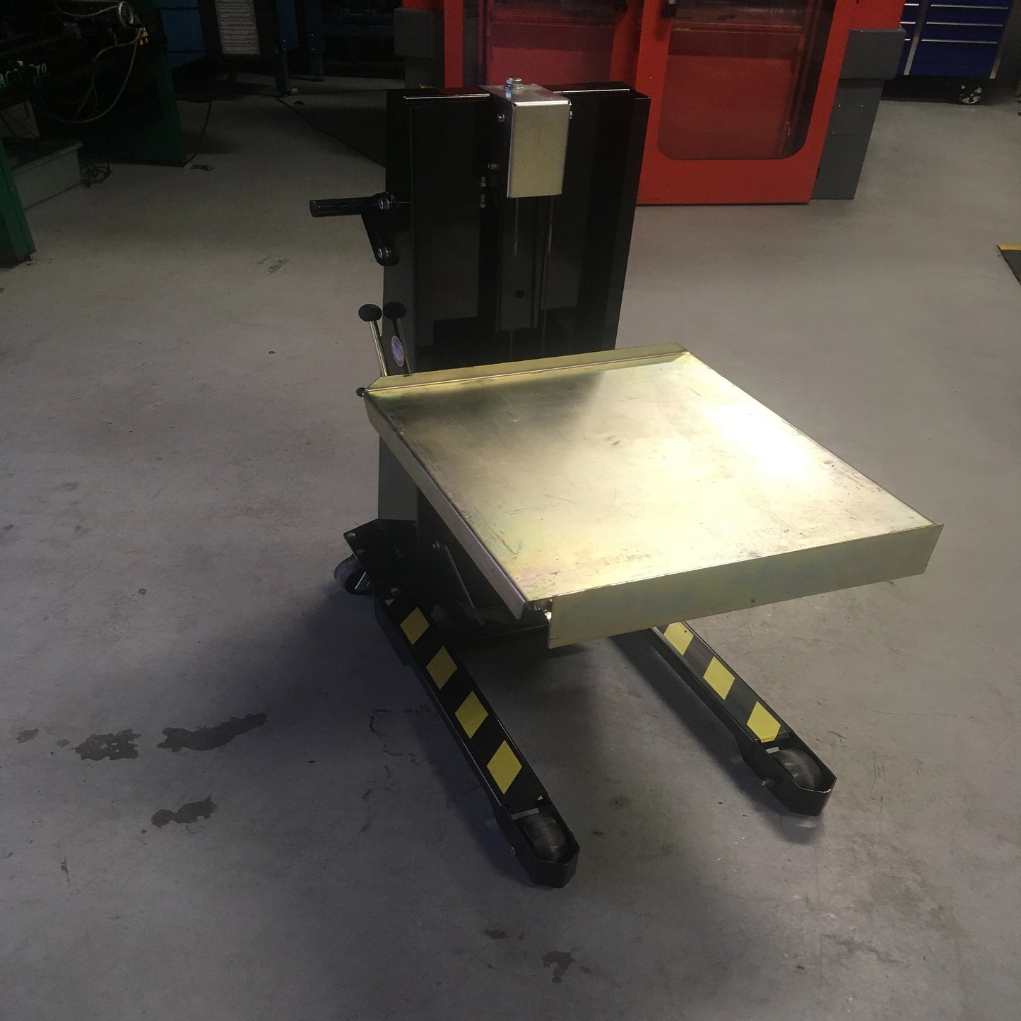 Trion Mobile Lift Table **